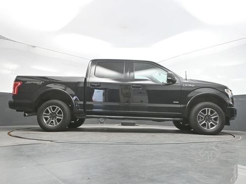 Used 2017 Ford F150 XLT w/ Equipment Group 302A Luxury AWD/4WD image 37