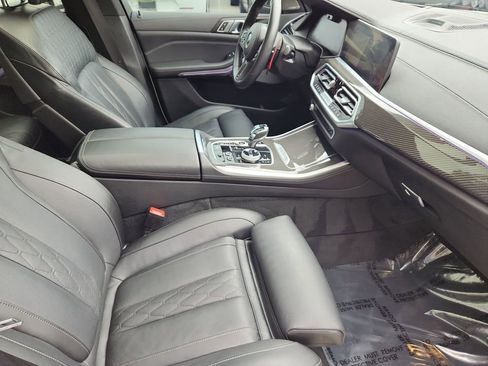 Used 2023 BMW X5 M50i w/ Executive Package AWD/4WD image 3