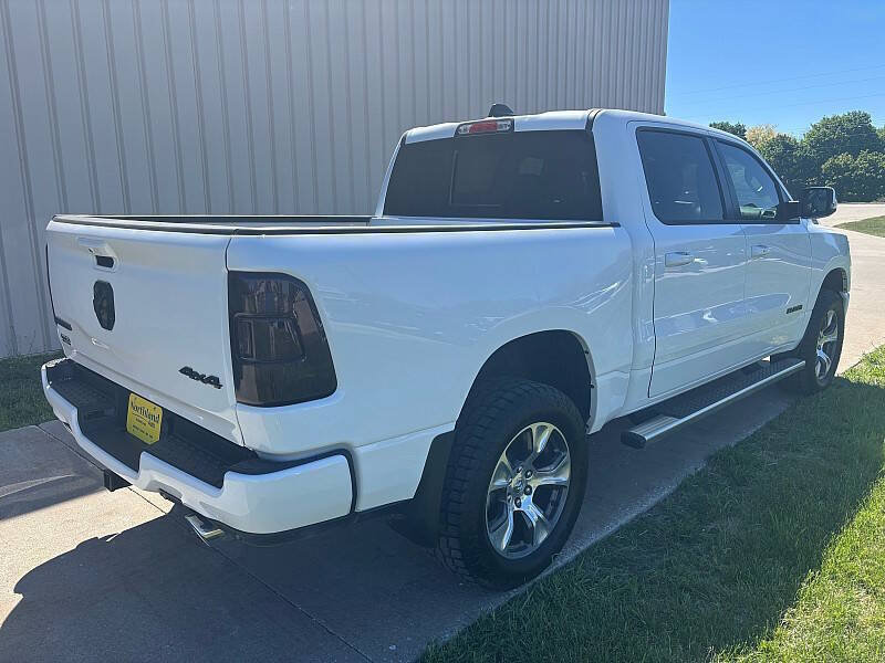 Used 2023 RAM 1500 Laramie AWD/4WD image 3