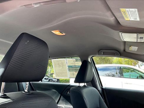 Used 2016 Honda Accord LX image 13