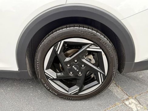 Used 2025 Kia K4 EX FWD image 40