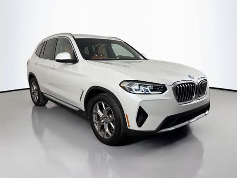 Used 2024 BMW X3 sDrive30i w/ Convenience Package w/ZPA RWD image 3