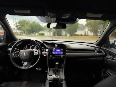 Used 2020 Honda Civic Sport image 13