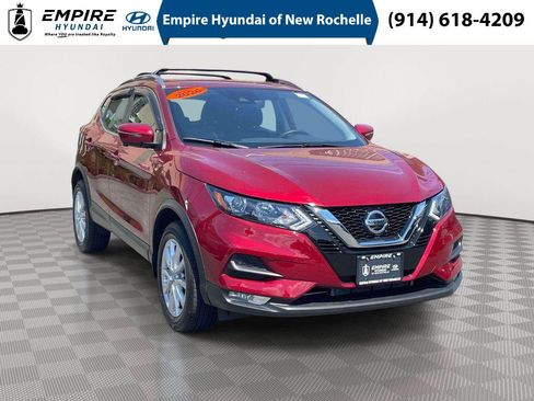 Used 2020 Nissan Rogue Sport SV w/ Technology Package AWD/4WD image 1