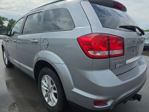 Used 2017 Dodge Journey SXT w/ Comfort/Convenience Group AWD/4WD image 7