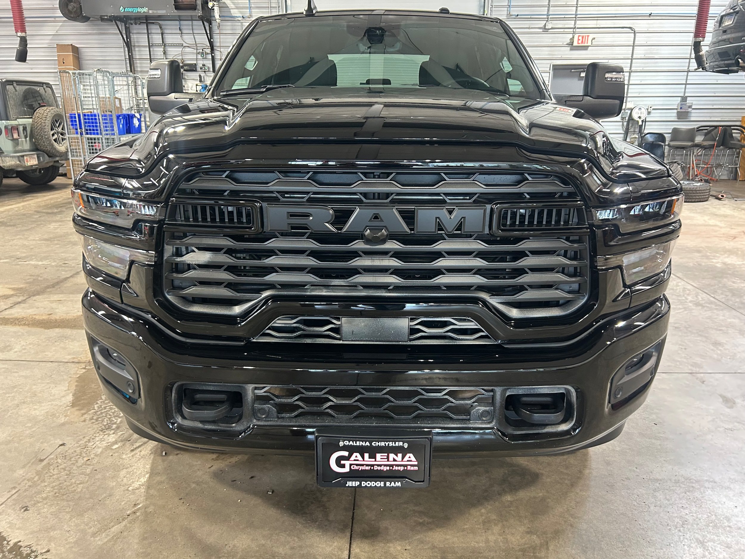 Used 2025 RAM 2500 Big Horn AWD/4WD image 36