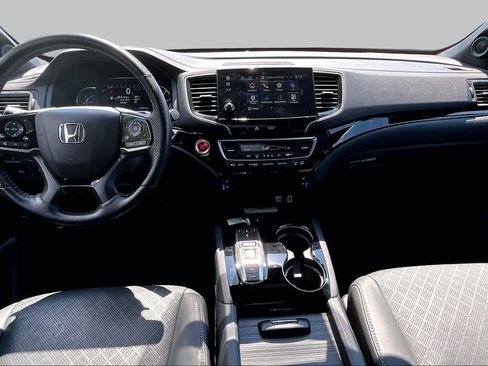 Used 2021 Honda Passport Elite image 15