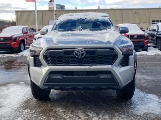 New 2026 Toyota Tacoma TRD Off-Road AWD/4WD video 2