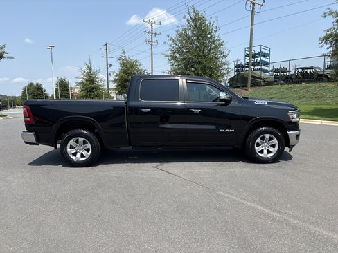 Used 2022 RAM 1500 Laramie AWD/4WD image 10
