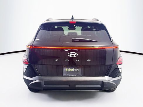 Used 2024 Hyundai Kona SEL FWD image 7