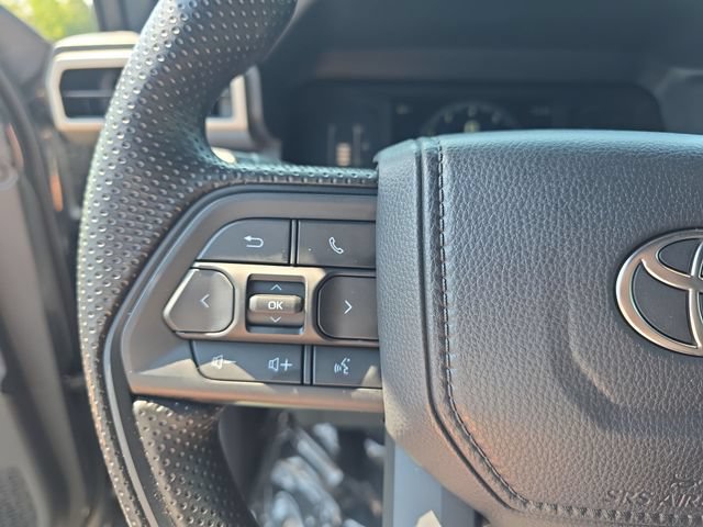 Used 2025 Toyota Tacoma SR5 RWD image 18