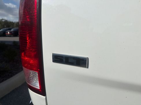 Used 2024 RAM 1500 Classic SLT image 10