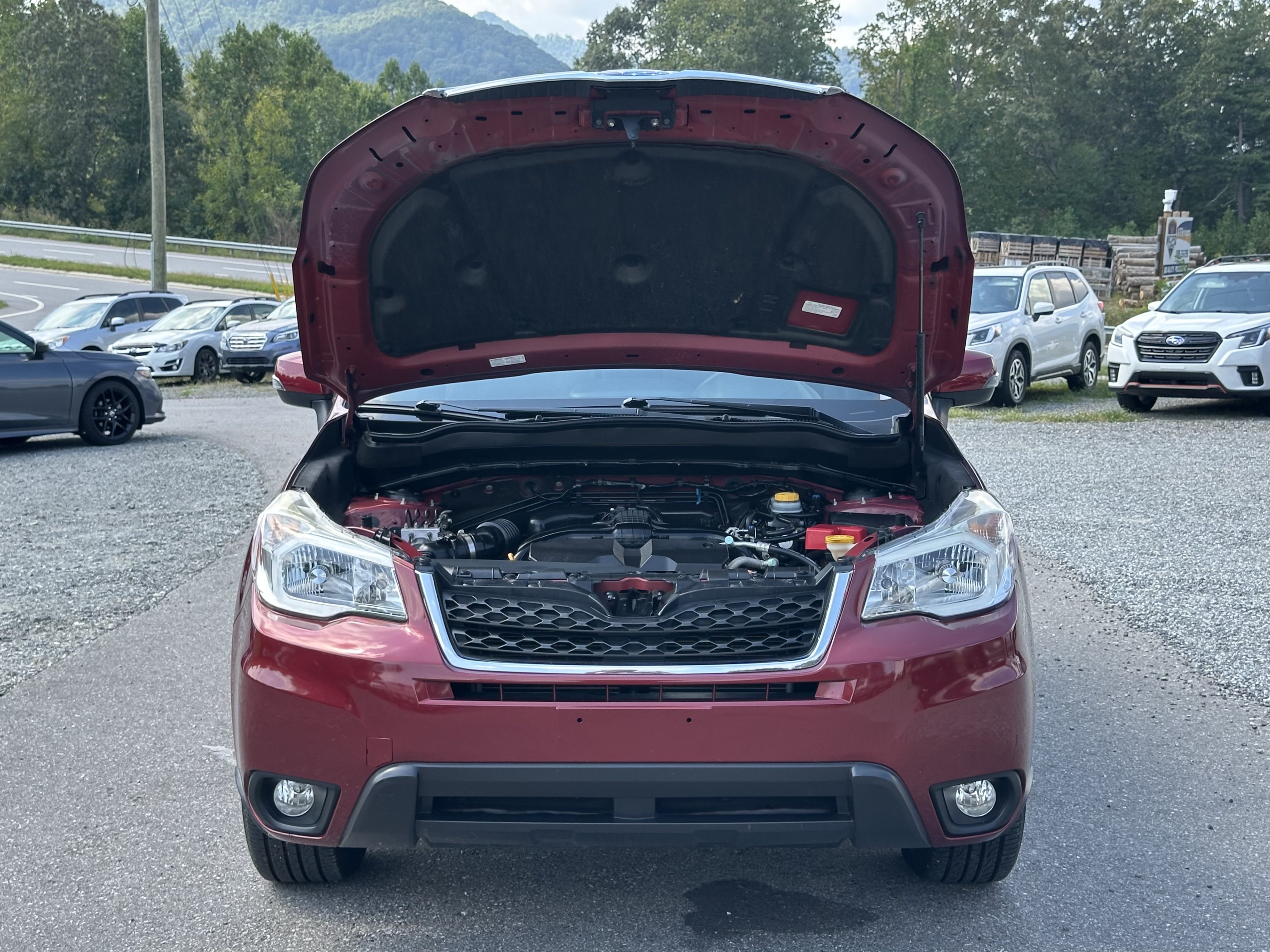 Used 2016 Subaru Forester 2.5i Touring AWD/4WD image 19