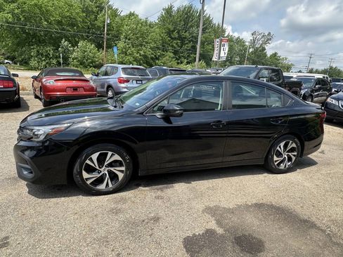 Used 2023 Subaru Legacy Premium AWD/4WD image 3