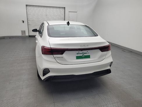 Used 2023 Kia Forte LXS FWD image 6