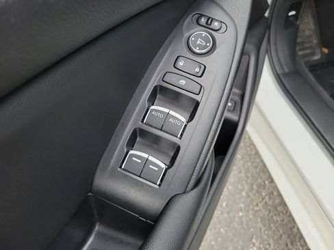Used 2022 Honda Accord Sport image 16