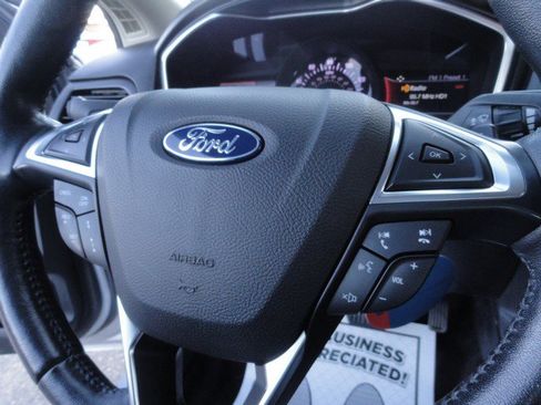 Used 2019 Ford Fusion Titanium image 26