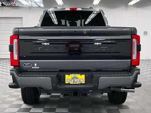 Used 2026 Ford F250 Platinum AWD/4WD image 5