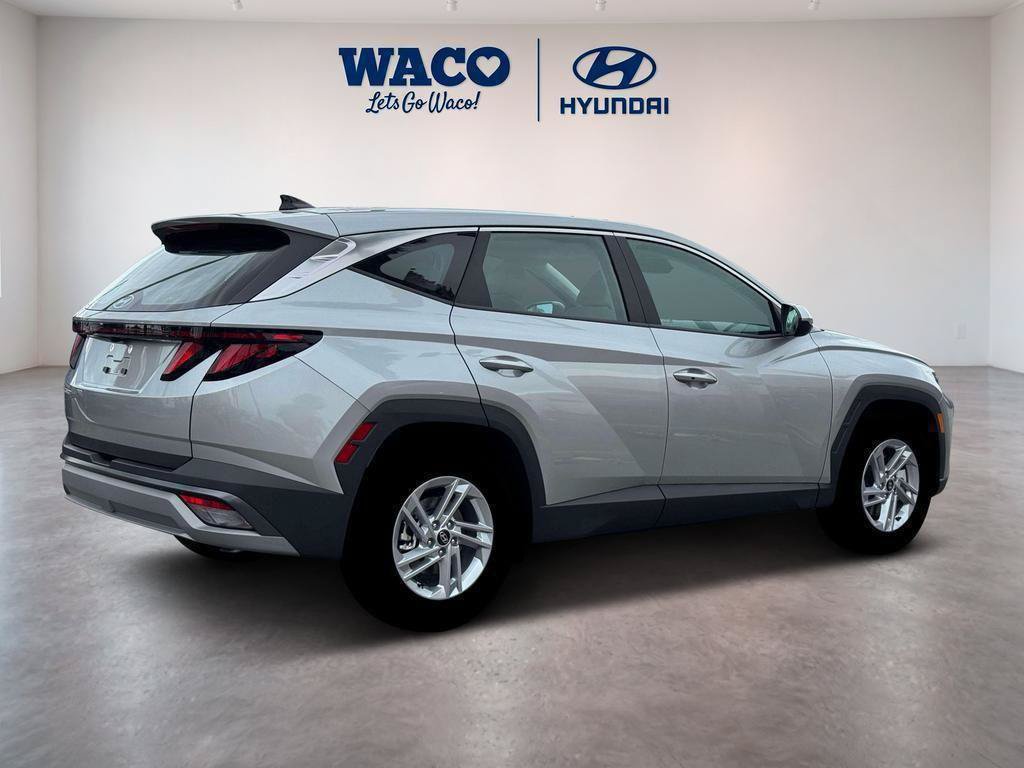 New 2026 Hyundai Tucson SE FWD image 8