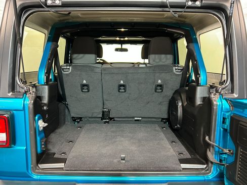 Used 2019 Jeep Wrangler Unlimited Sport S image 23