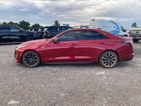 Used 2023 Cadillac CT4 Sport RWD image 3