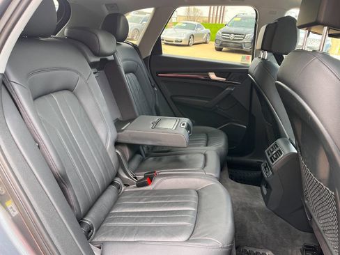 Used 2018 Audi Q5 2.0T Premium Plus w/ Premium Plus Package image 22