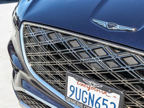 Used 2026 Genesis GV70 2.5T AWD/4WD image 11