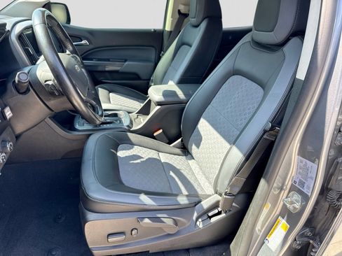 Used 2020 Chevrolet Colorado Z71 AWD/4WD image 17
