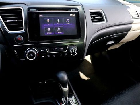 Used 2015 Honda Civic SE image 17