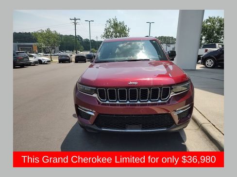 Used 2025 Jeep Grand Cherokee Limited RWD image 1
