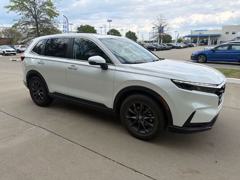 Used 2026 Honda CR-V EX-L image 7