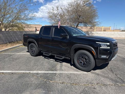 Used 2025 Nissan Frontier Pro-X w/ Pro Convenience Package image 5