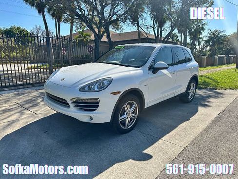 Used 2014 Porsche Cayenne Diesel image 1