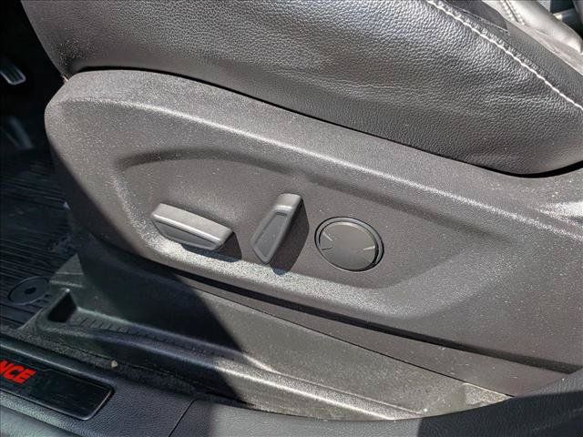 Used 2022 Ford Edge ST w/ Equipment Group 401A AWD/4WD image 30