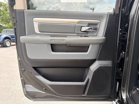 Used 2015 RAM 1500 Big Horn AWD/4WD image 16