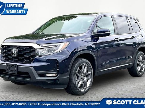 Used 2023 Honda Passport EX-L image 3