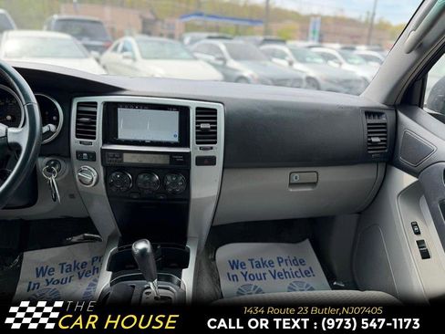 Used 2008 Toyota 4Runner SR5 AWD/4WD image 26