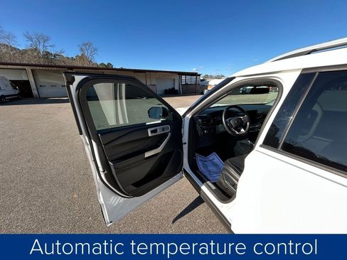 Used 2020 Ford Explorer Limited w/ Class III Trailer Tow Package image 29