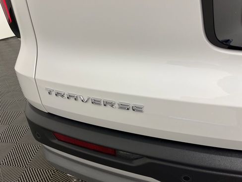 New 2026 Chevrolet Traverse LT FWD image 17