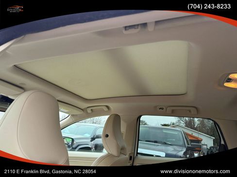 Used 2013 Volvo XC60 T6 image 17