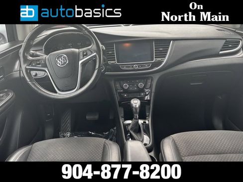Used 2019 Buick Encore Preferred image 17