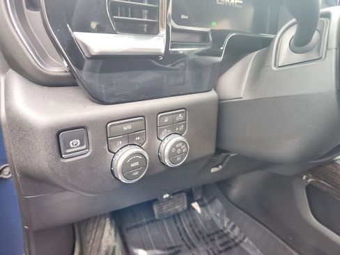 New 2026 GMC Sierra 1500 Elevation w/ Elevation Premium Package image 14