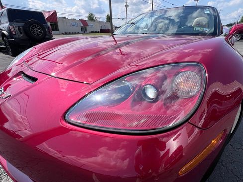 Used 2012 Chevrolet Corvette Grand Sport w/ 3LT Preferred Equipment Group RWD image 16