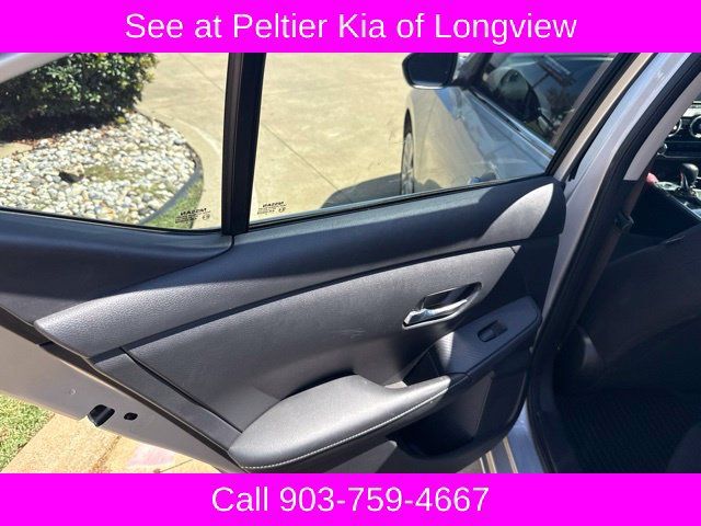 Used 2020 Nissan Sentra S FWD image 13