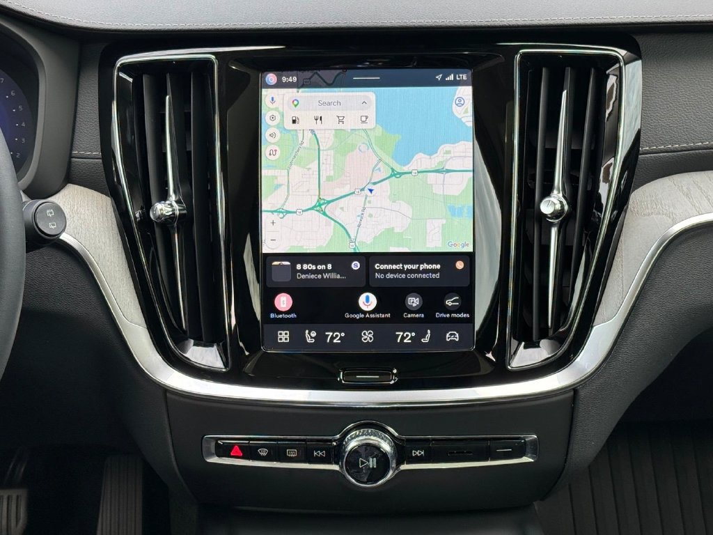 Certified 2025 Volvo V60 B5 Cross Country Ultra AWD/4WD image 13
