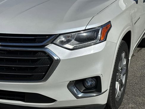 Used 2018 Chevrolet Traverse Premier image 9