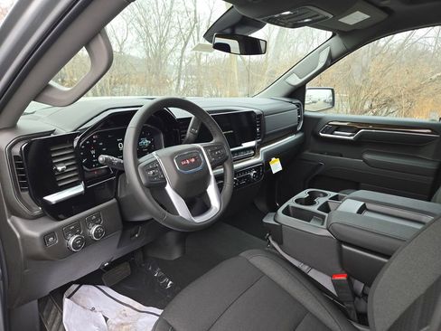 New 2026 GMC Sierra 1500 Elevation image 2