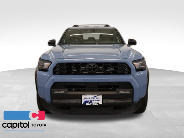 Used 2025 Toyota 4Runner TRD Off-Road Premium AWD/4WD image 6