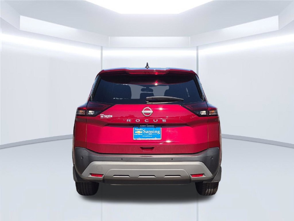 Used 2023 Nissan Rogue S FWD image 5