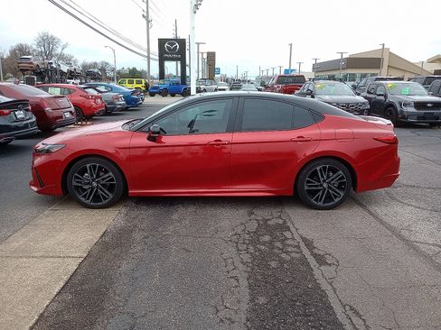 Used 2025 Toyota Camry XSE image 4